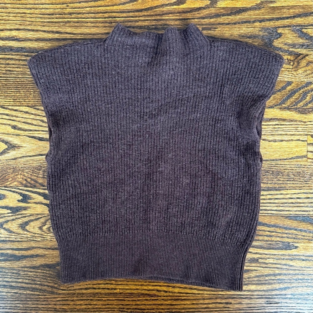 Aritzia Babaton Hazlitt Knit Sweater Vest Top in Dark Brown - Size L - Picture 2 of 7